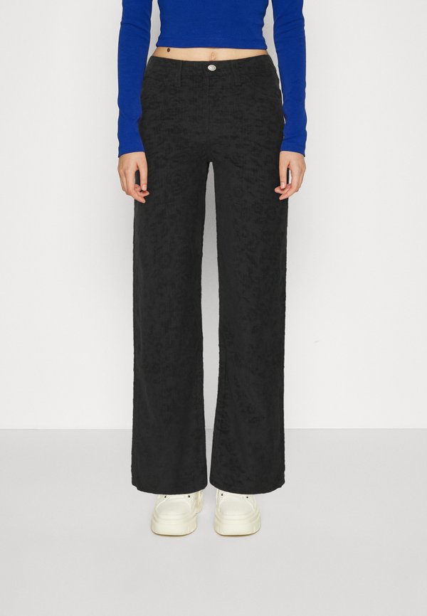 Levi's® CAGE STR ZIP ND - Trousers - caviar