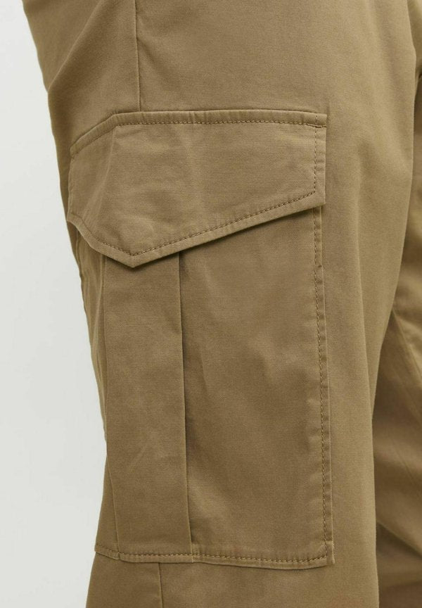 Jack & Jones KAROTTEN FIT