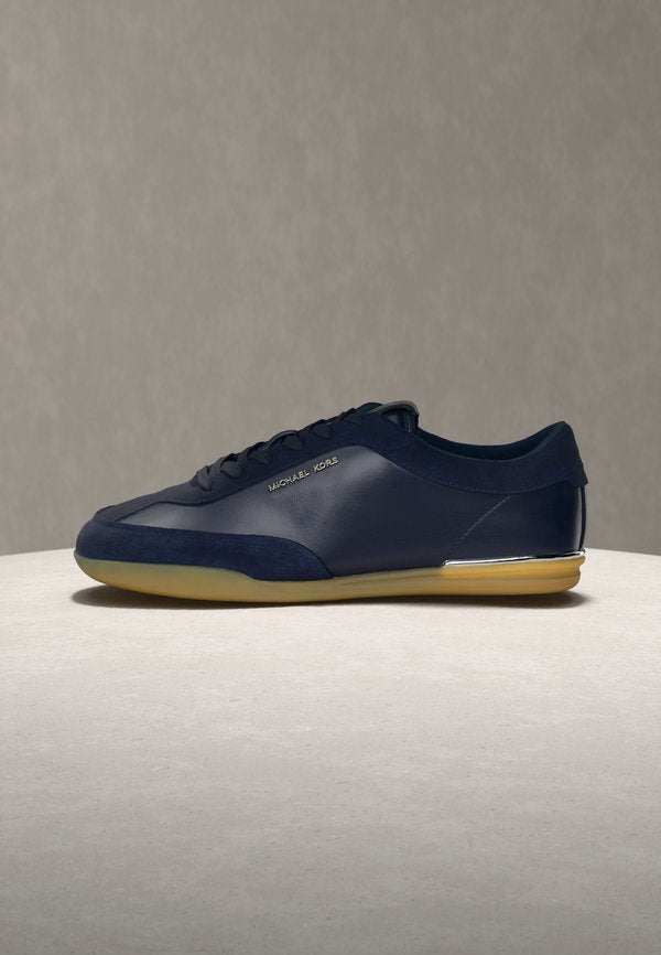 MICHAEL Michael Kors NOLAN LACE UP