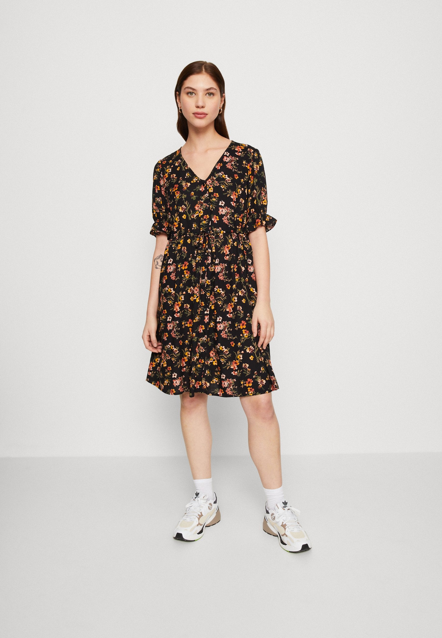 Pieces PCCARLA DRESS
