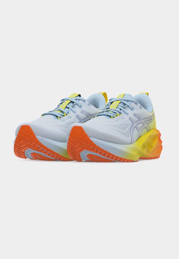 ASICS NOVABLAST 5