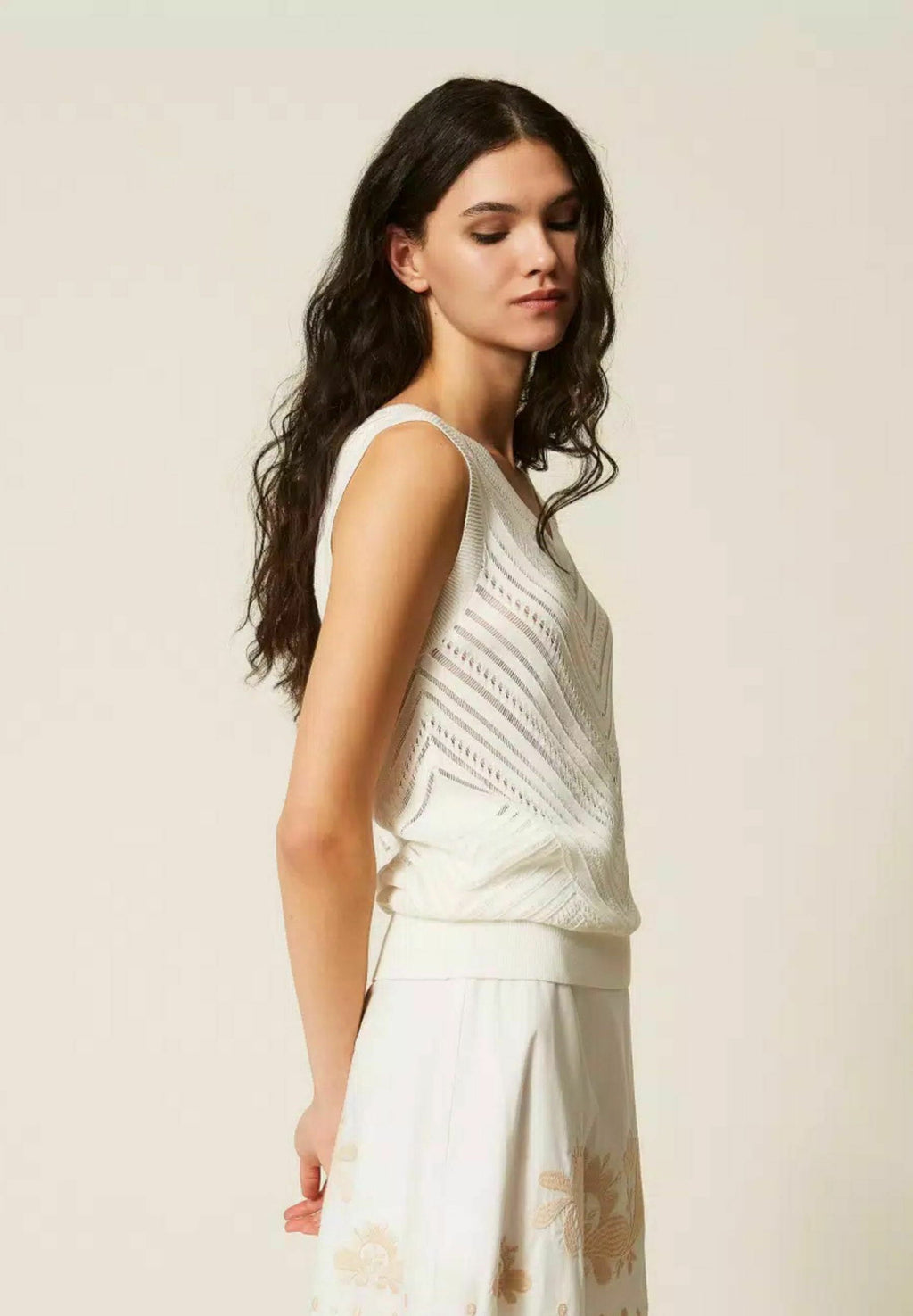 TWINSET
