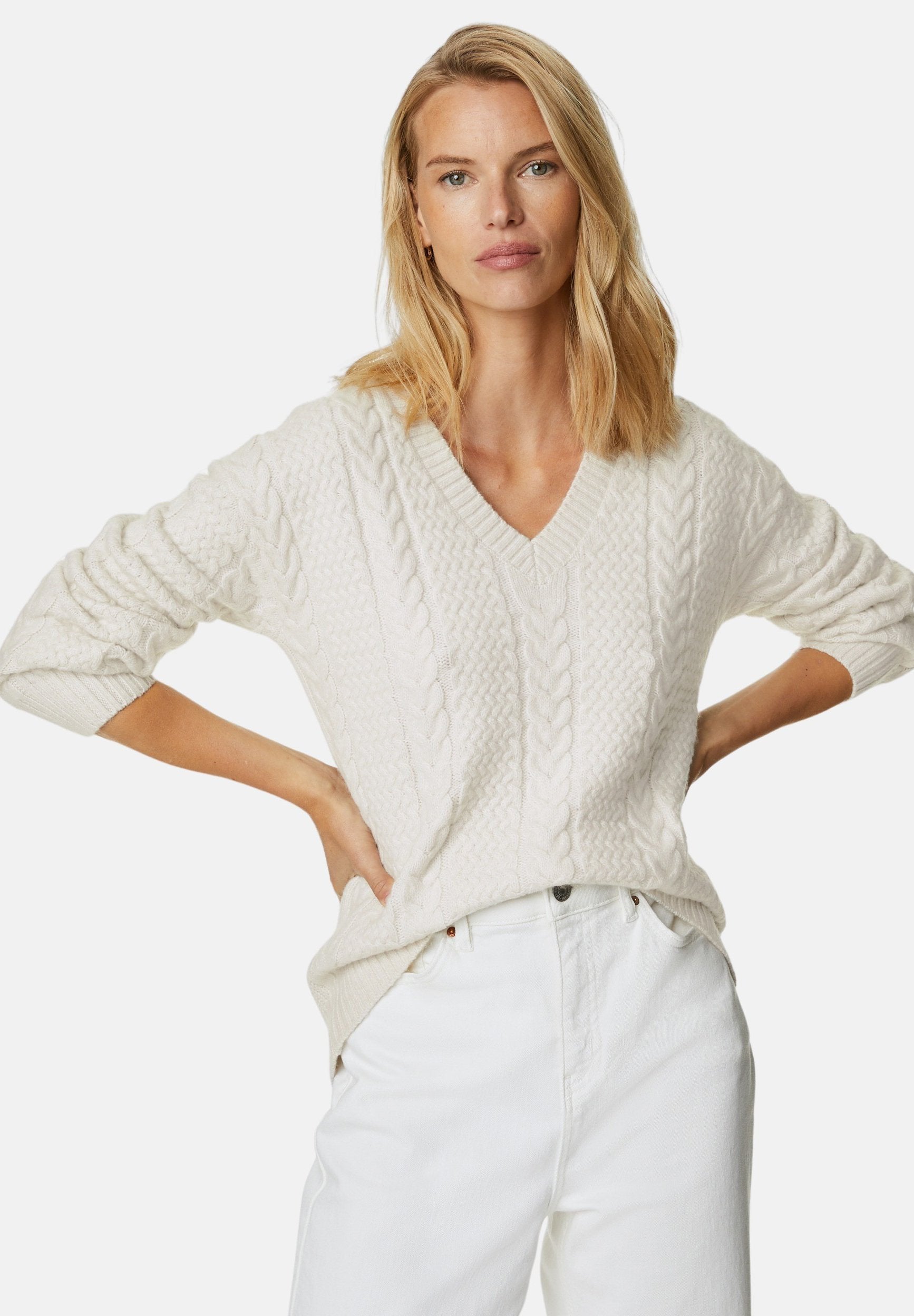 Marks & Spencer CABLE V NECK