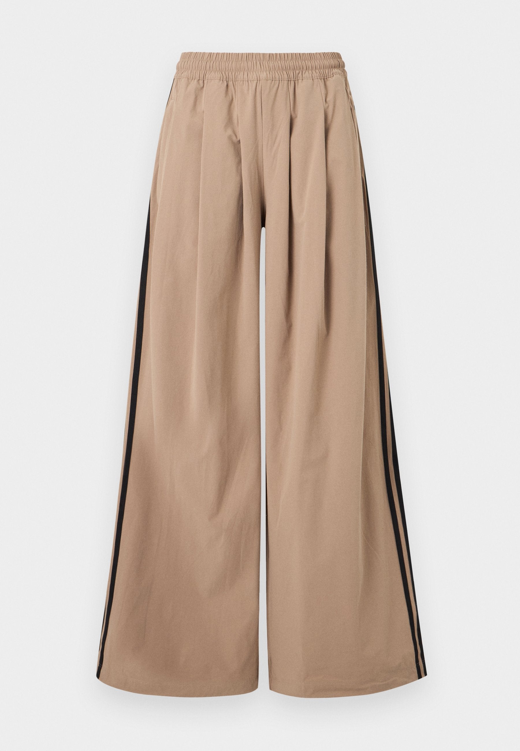 adidas Originals PLEATED