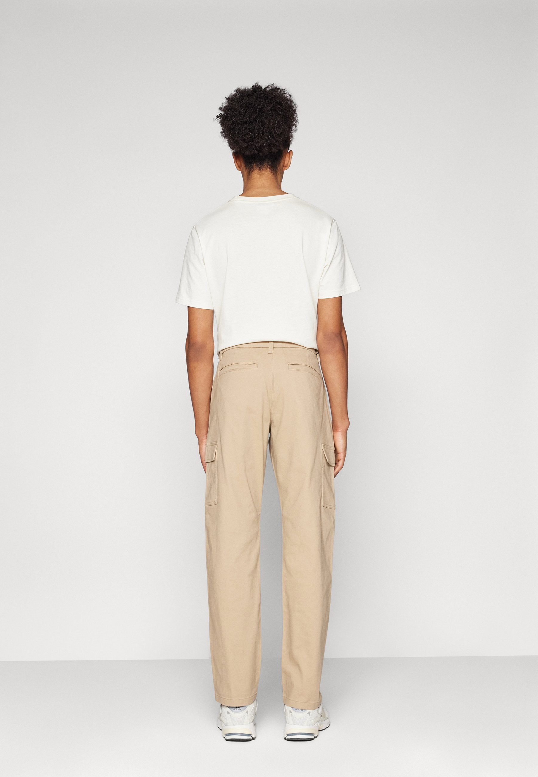 ONSEDGE LIFE PANT Media 4