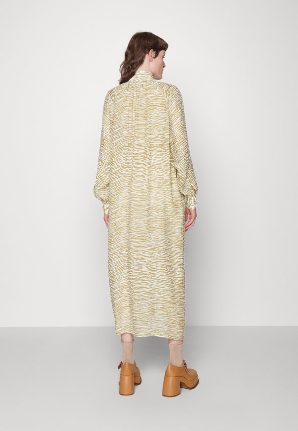 Résumé PHILINERS DRESS