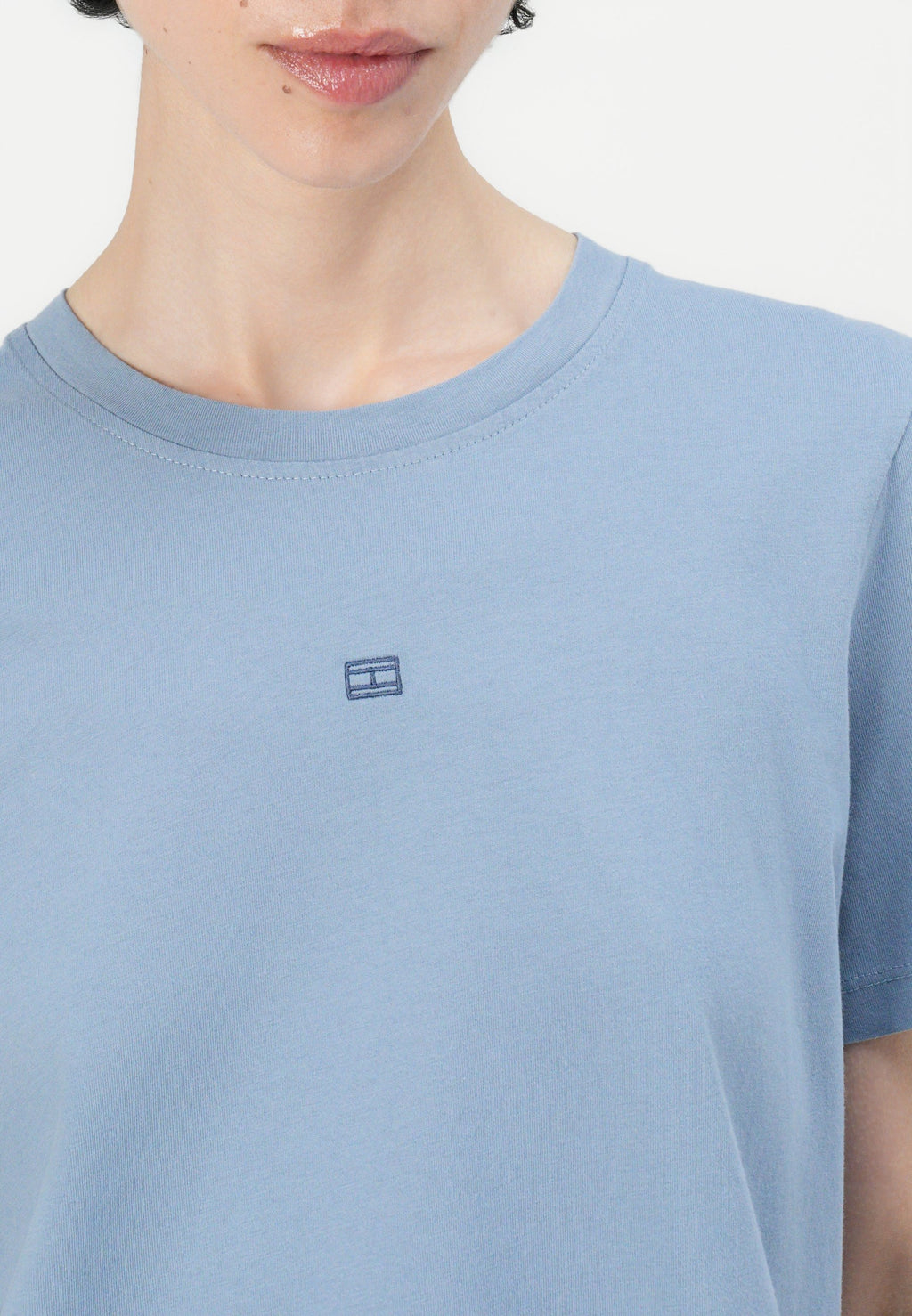 FLAG TEE Media 6