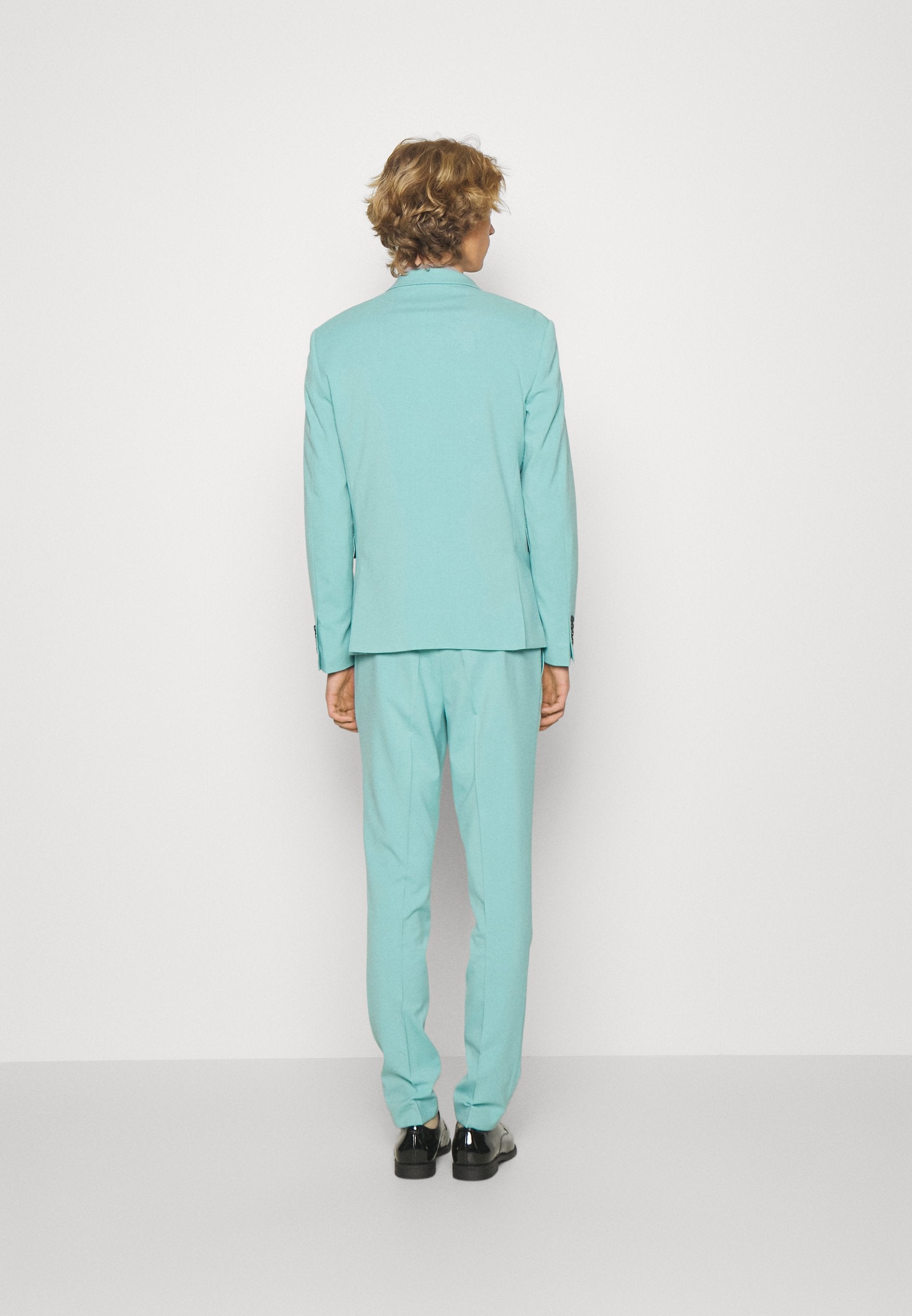 PLAIN MENS SUIT SET Media 5