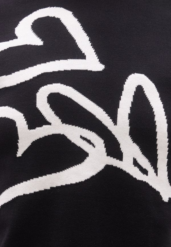 DKNY GRAFFITI HEARTS