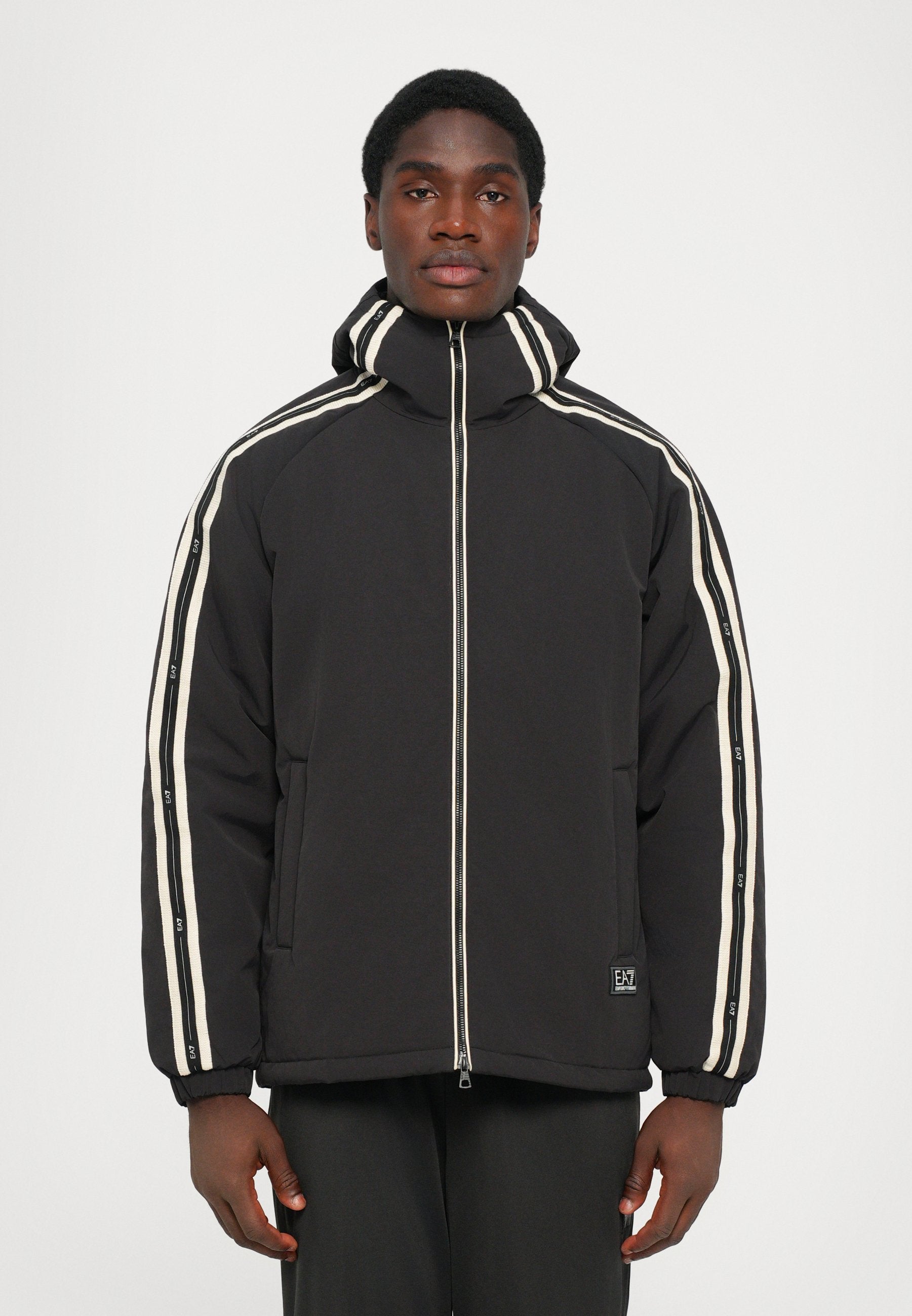 EA7 Emporio Armani Outdoorjacke Media 3