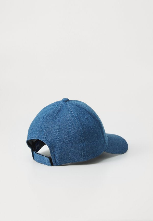 HUGO JINKO UNISEX