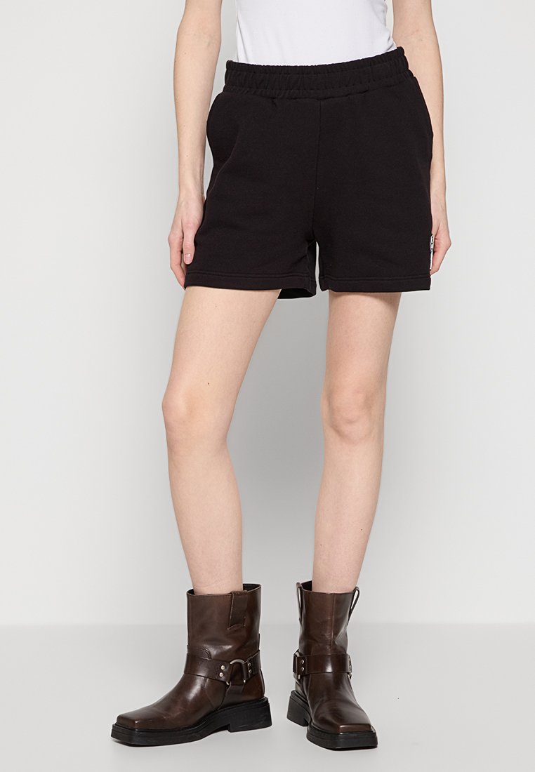 KARL LAGERFELD Shorts Media 1