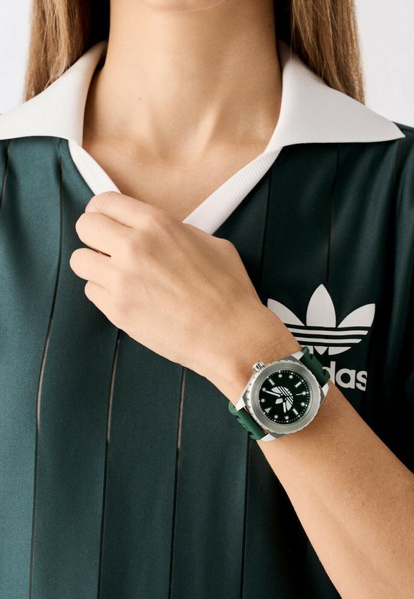 adidas Originals DISCOVERER ONE - Watch - green