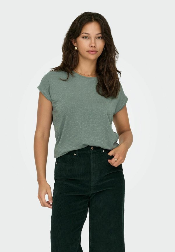 ONLY ONLCLAUDIA - Print T-shirt - laurel wreath
