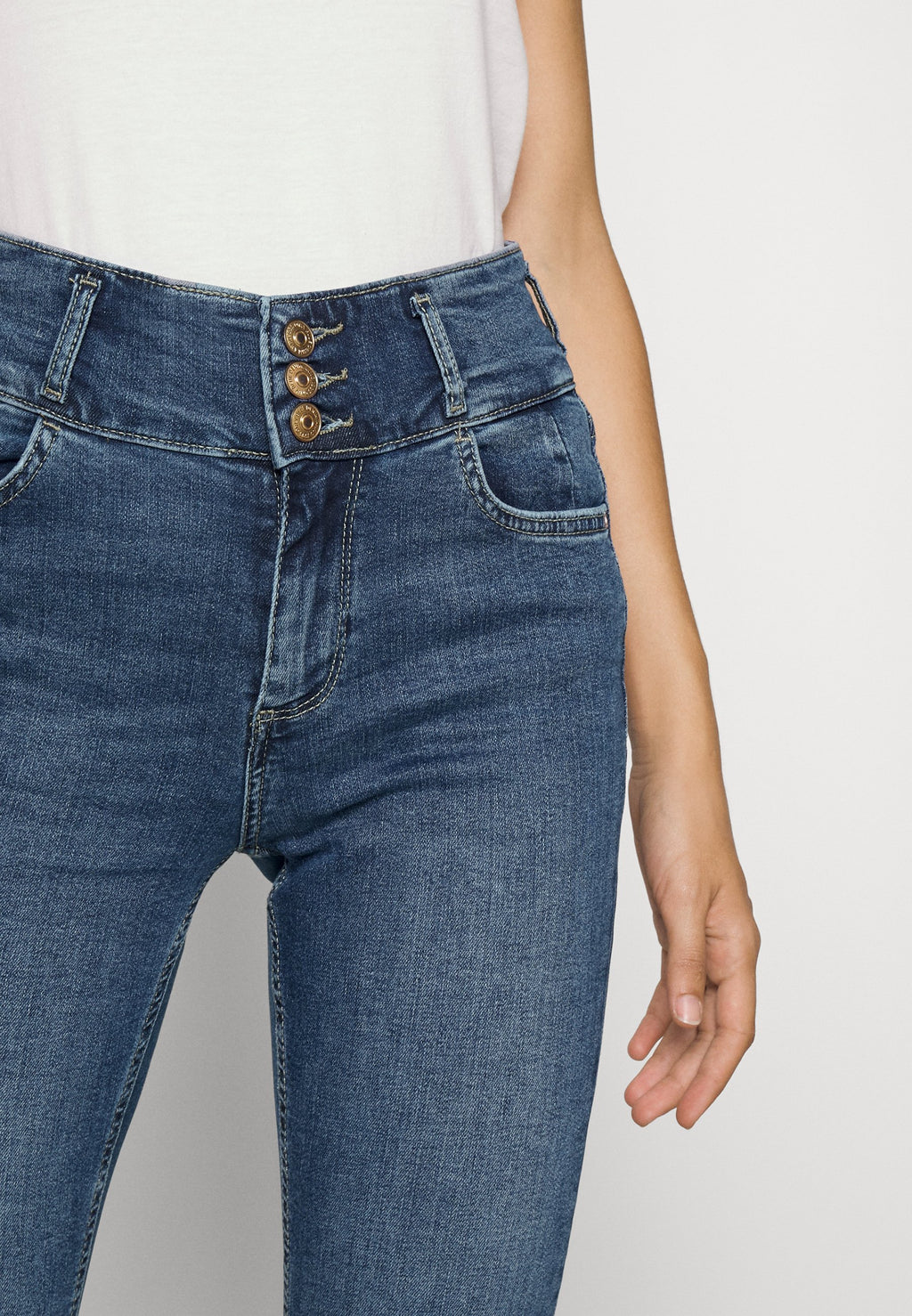 ONLHUSH WAISTBAND Media 5