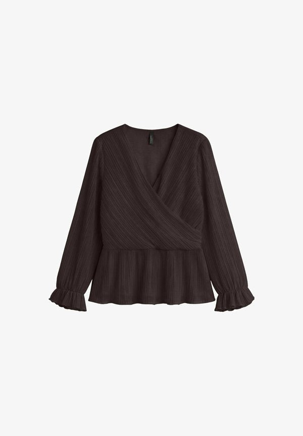 Vero Moda Curve BLOUSE VMDORA TOP - Blouse - chocolate torte
