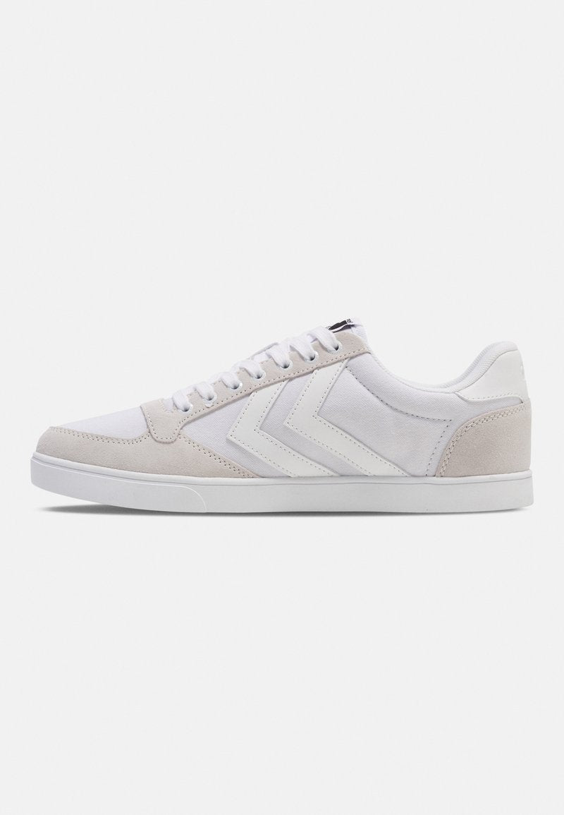 SLIMMER STADIL TONAL LOW Media 1