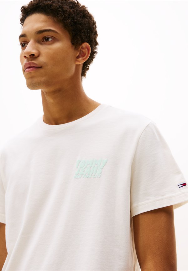 Tommy Jeans SLIM BUBBLE PRINT TEE