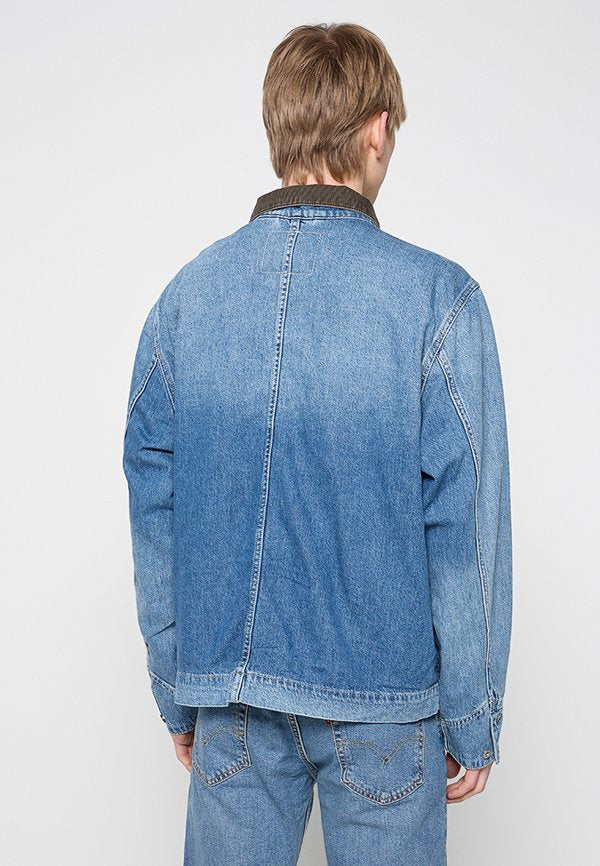 Levi's®