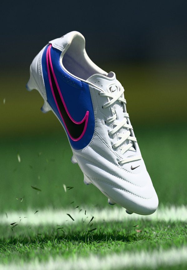 Nike Performance TIEMPO LIGERA PRO FG UNISEX - Firm-ground football boots - white/black/racer blue/pink blast