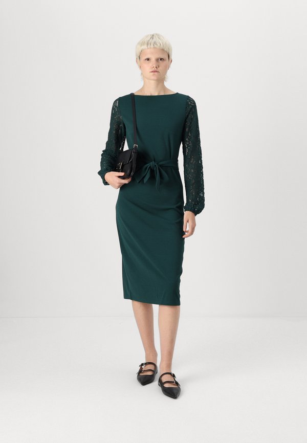 Vero Moda VMMAGDA CALF DRESS
