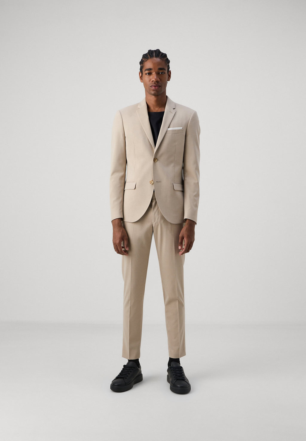 Isaac Dewhirst THE FASHION SUIT NOTCH