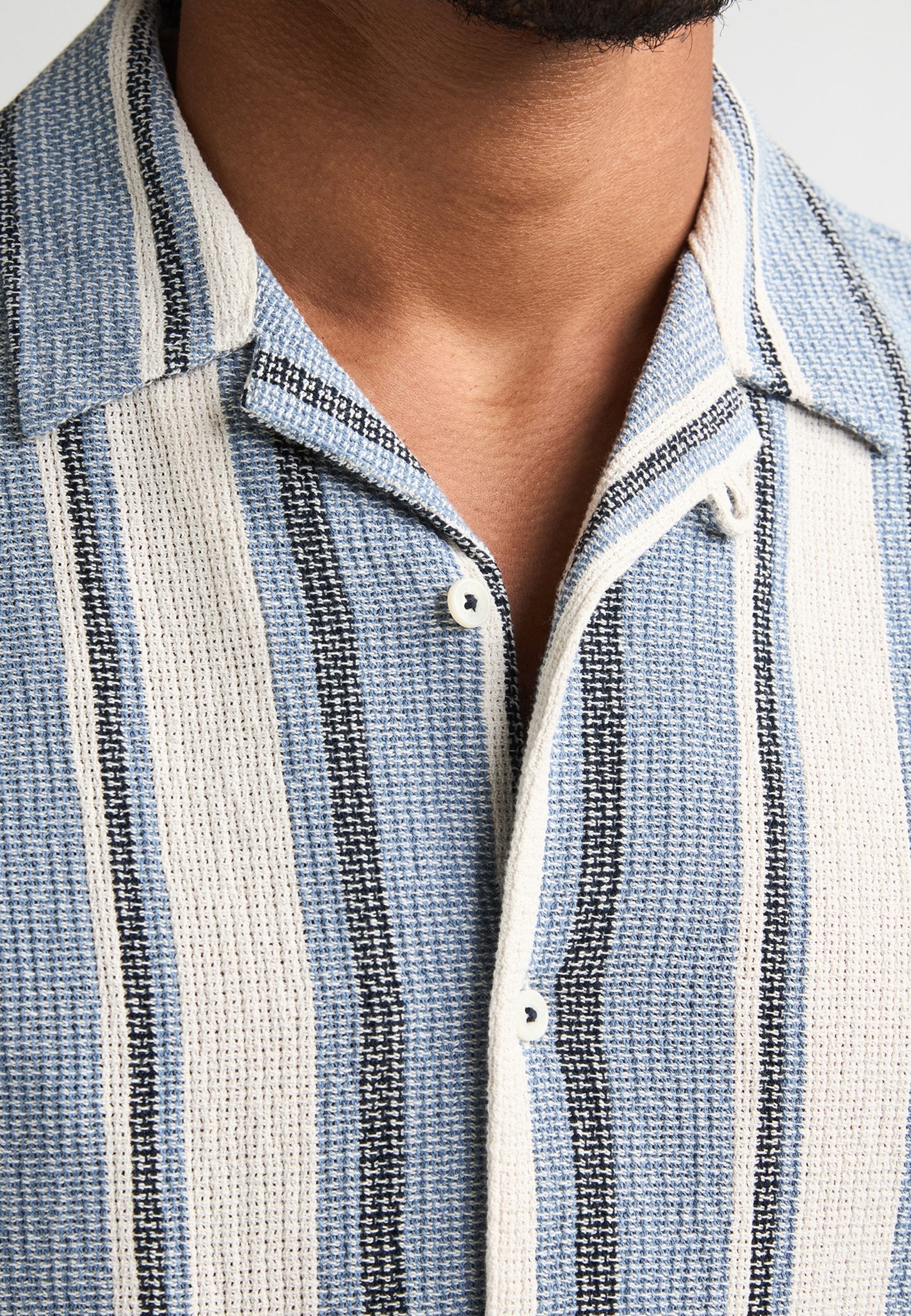 Petrol Industries MEN SHIRT SHORT SLEEVE AOP