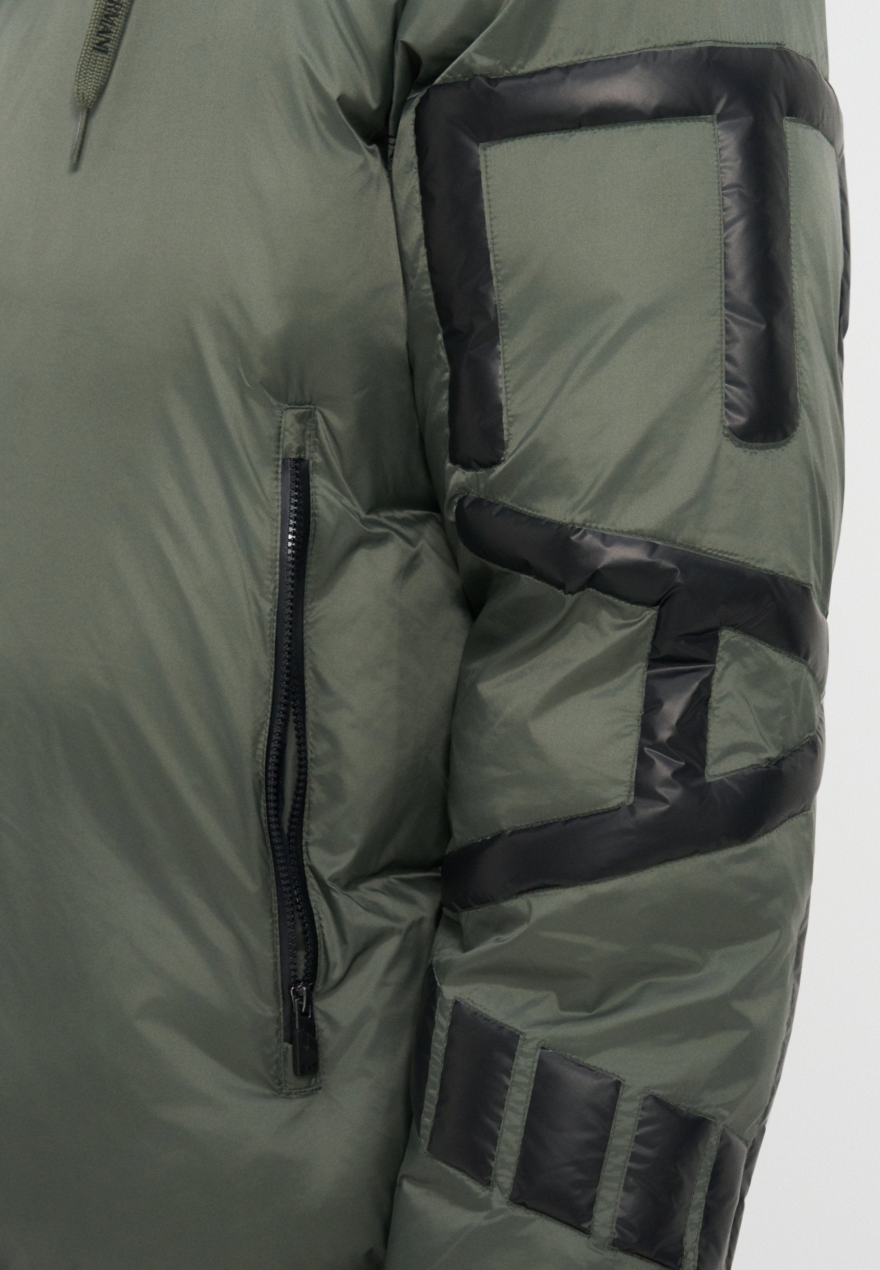 EA7 Emporio Armani Winterjacke Media 6