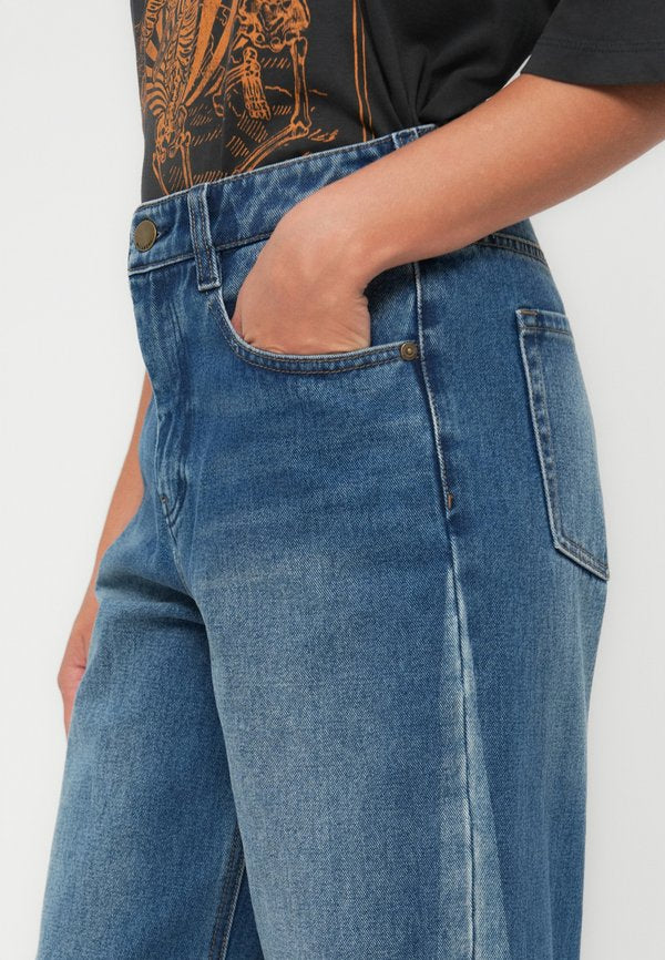 Billabong FREE FALL FLARE