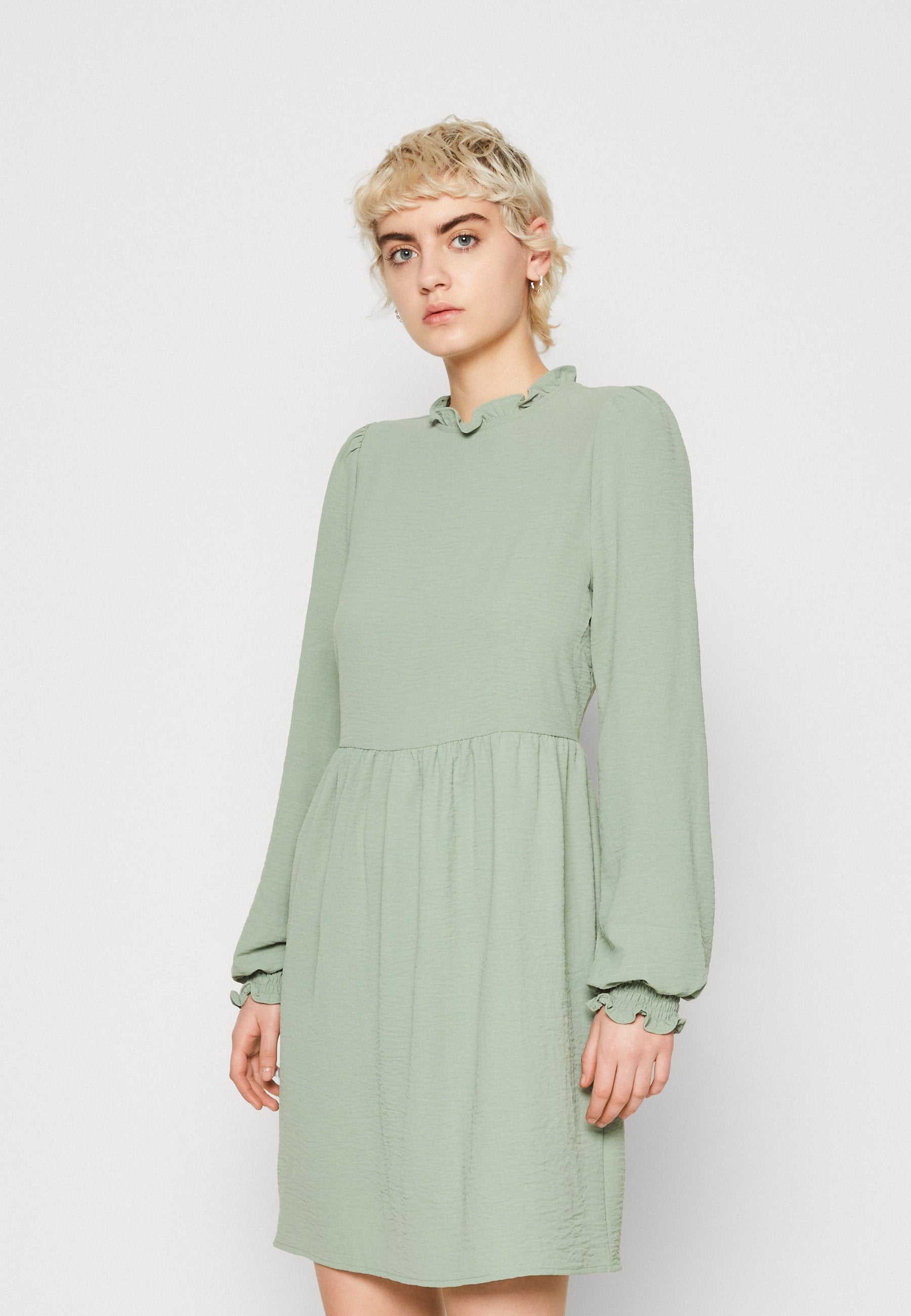 ONLY ONLMETTE HIGHNECK DRESS