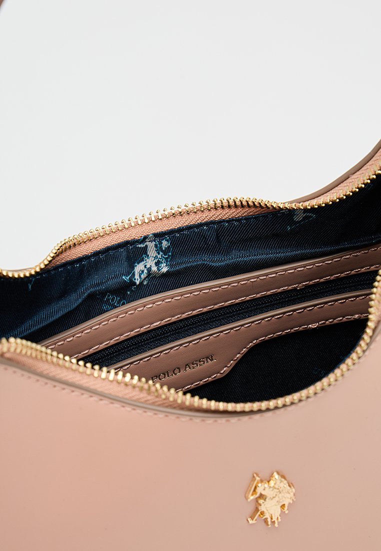 U.S. Polo Assn. LEETOWN