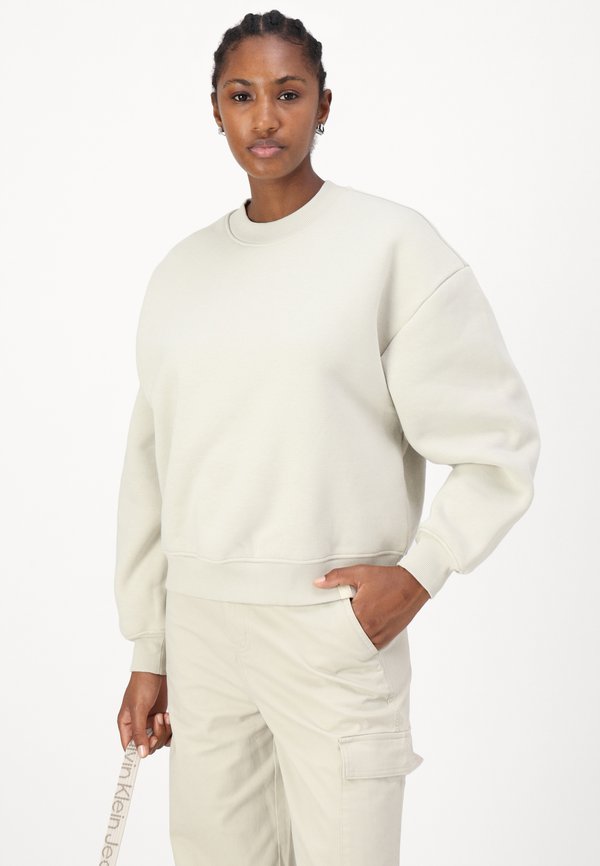 Calvin Klein Jeans CONTEMPORARY
