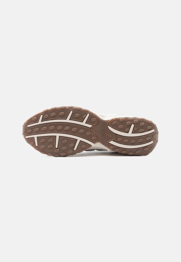 New Balance UNISEX