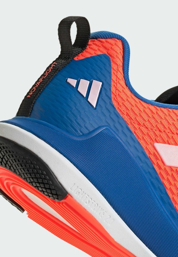adidas Performance NOVAFLIGHT 2 M