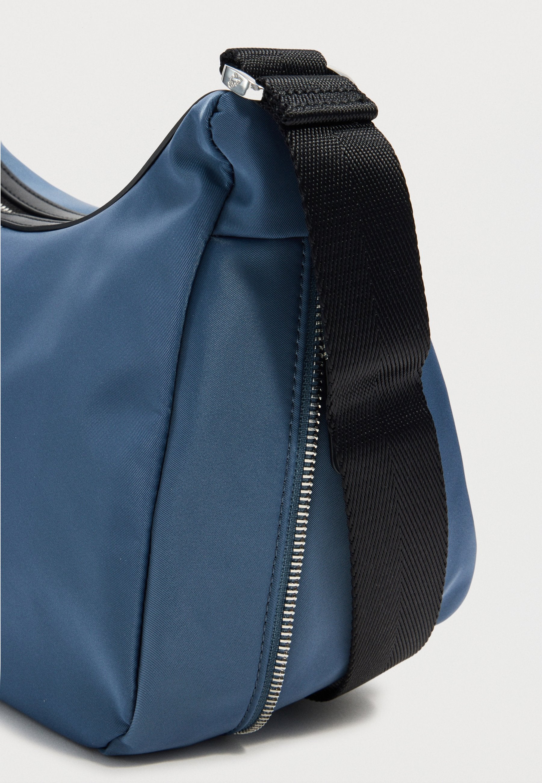Mandarina Duck