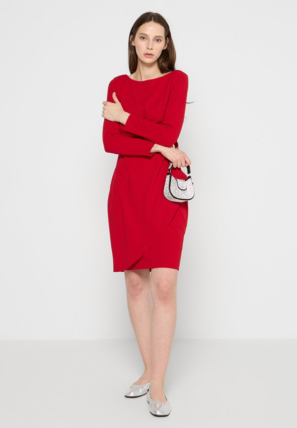 DKNY