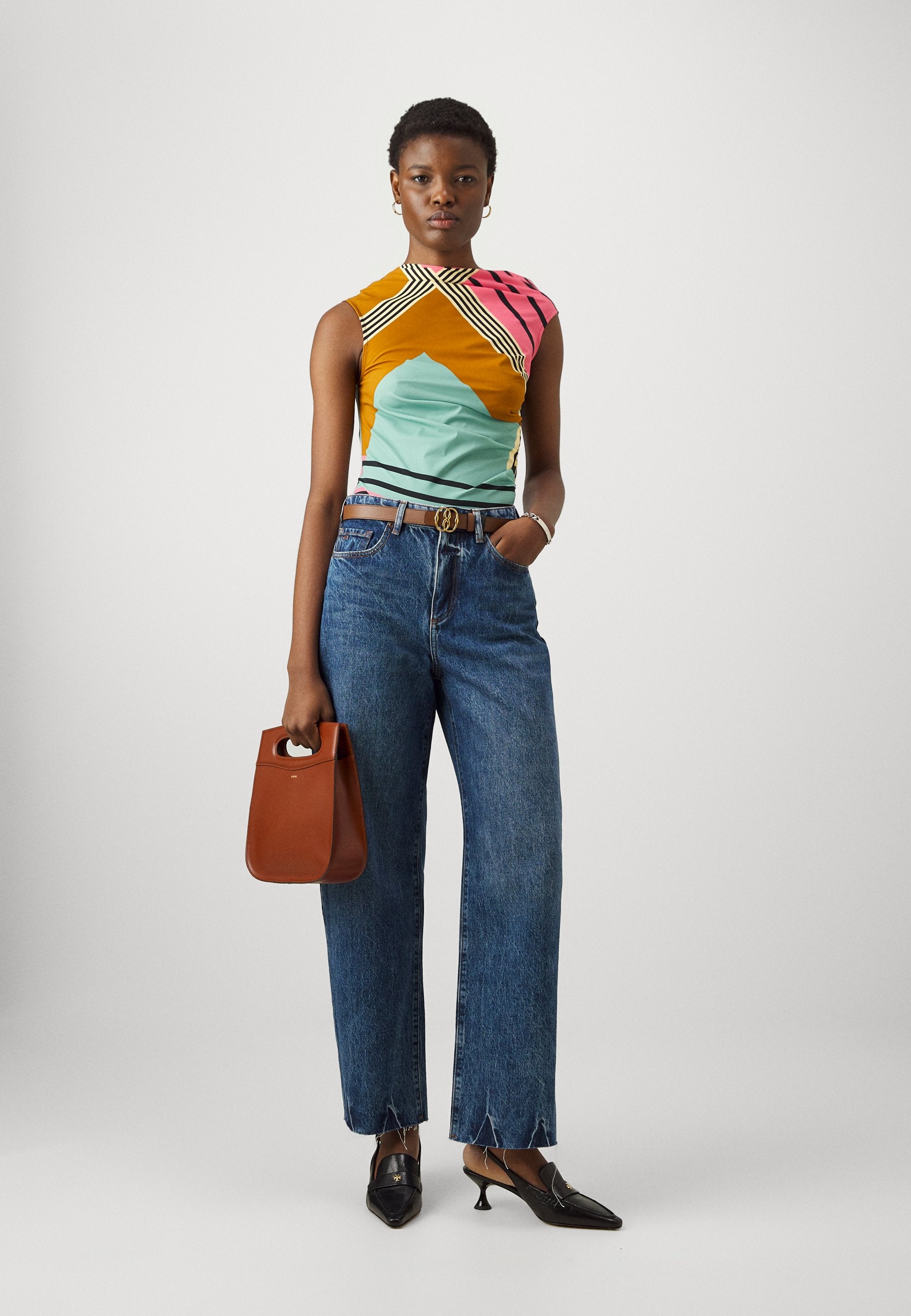 5 TASCHE Media 2