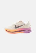 Nike Performance PEGASUS PREMIUM - Road running shoes - chalk/tattoo/orange pulse/light magenta/bright violet