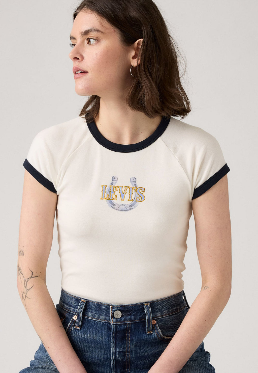 Levi's® RILEY RAGLAN TEE