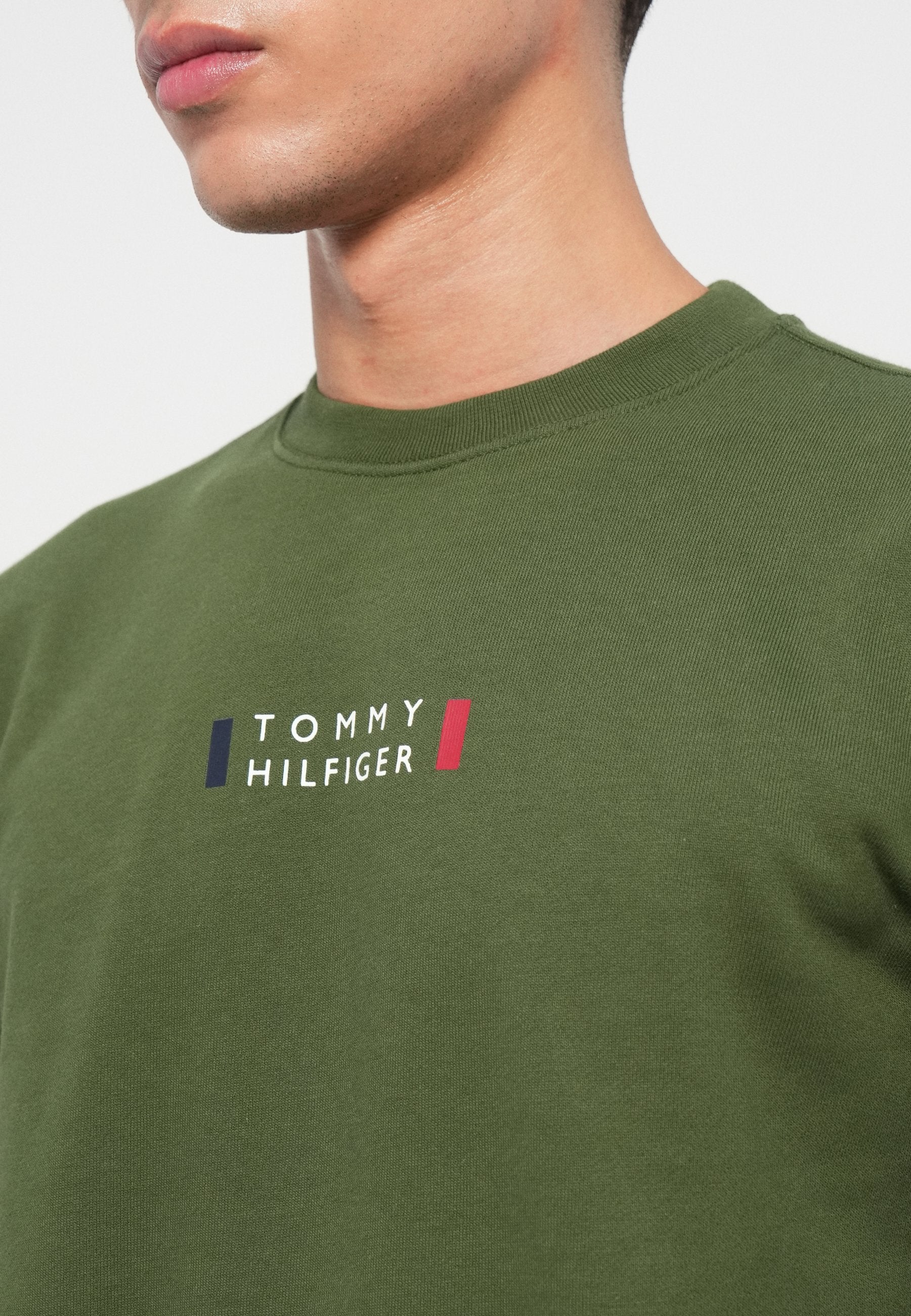 BRAND LOVE SWEATSHIRT Media 6