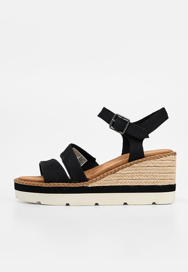 TOMS DARYA