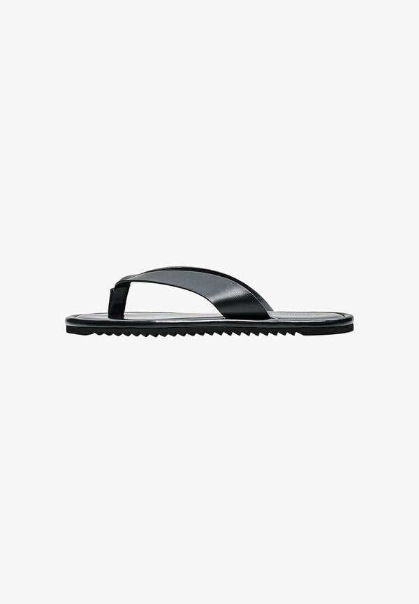 Bershka THONG - FLAT SANDAL - T-bar sandals - black