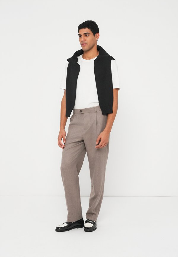 Selected SLH220 LOOSE PLEAT PANT
