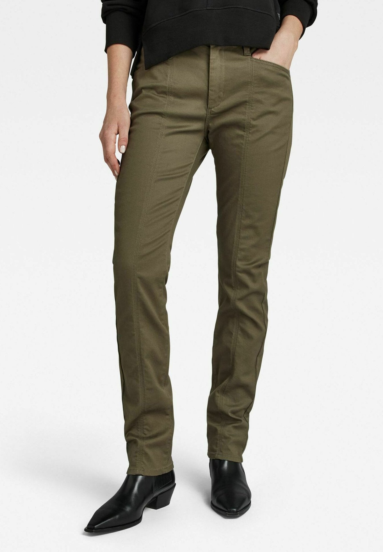 SKINNY CARGO Media 2