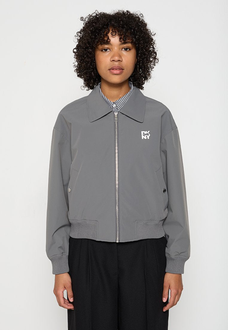DKNY Bomberjacke Media 1