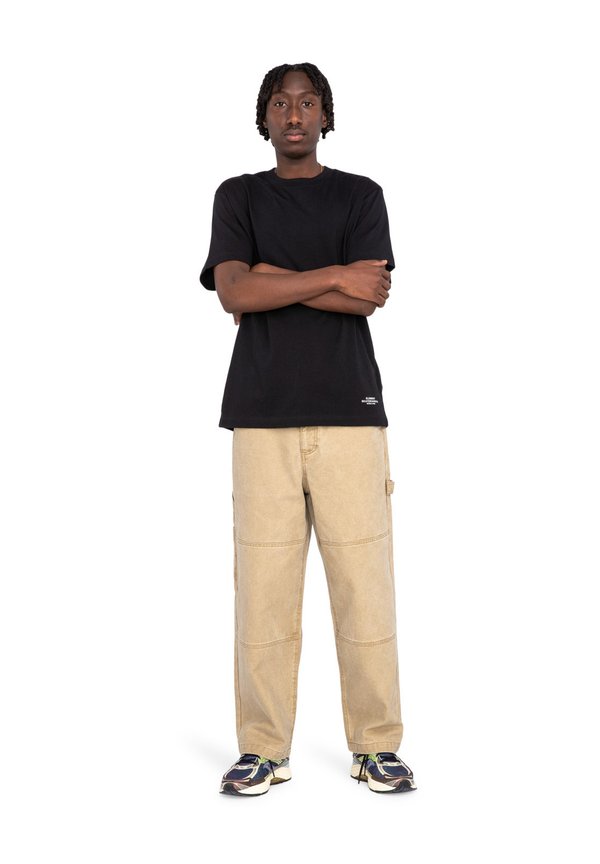 Element CARPENTER
