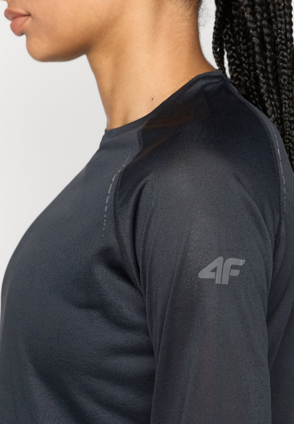 4F