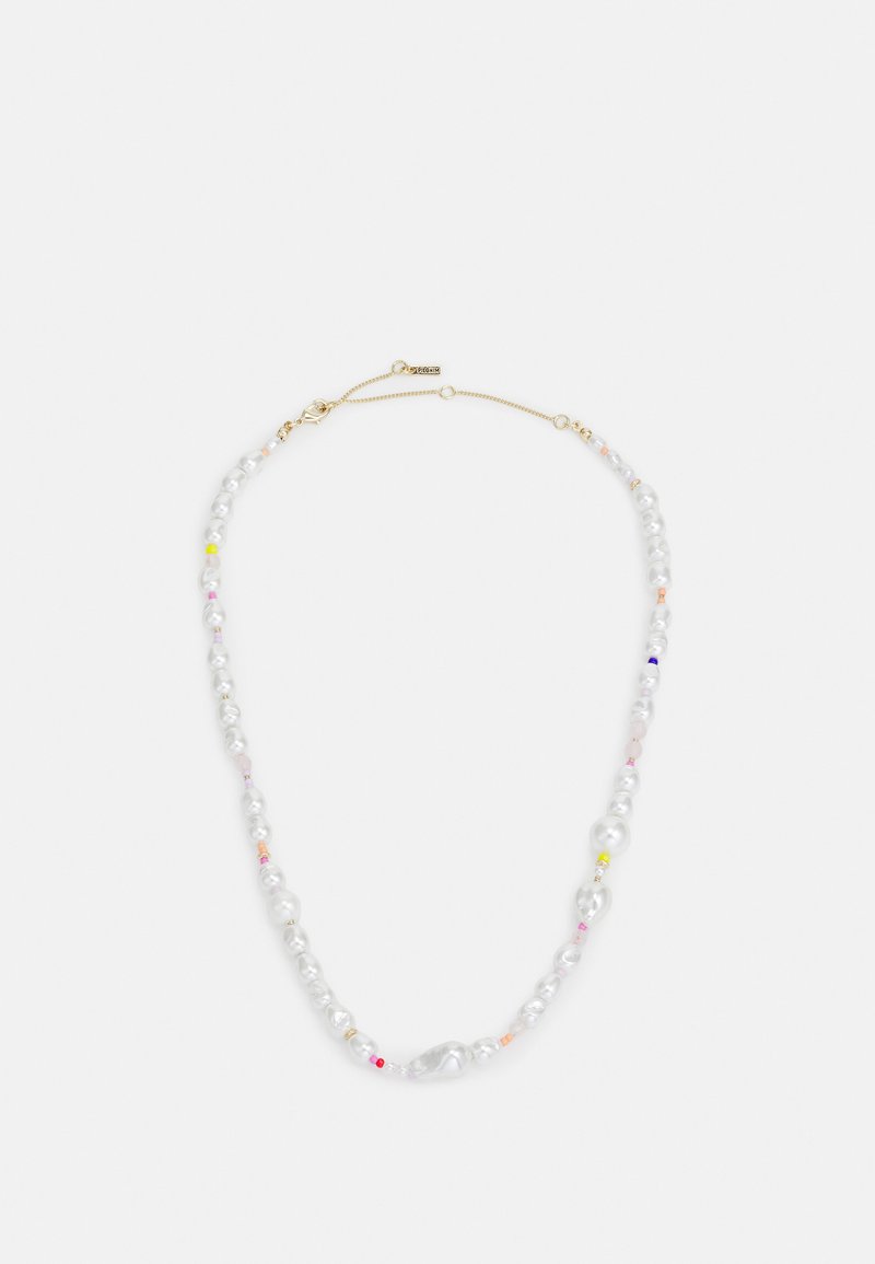 NECKLACE Media 1