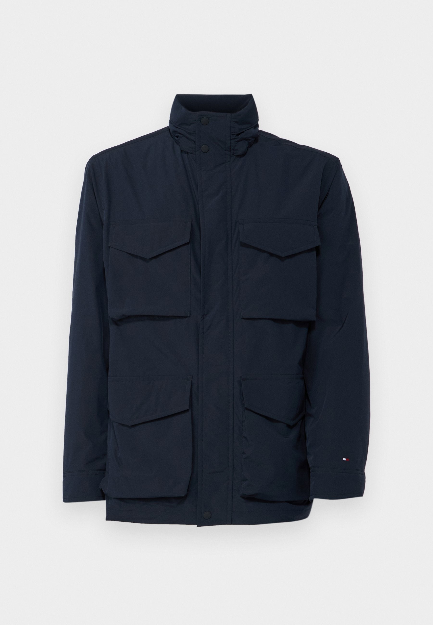 PACKABLE FIELD JACKET Media 1