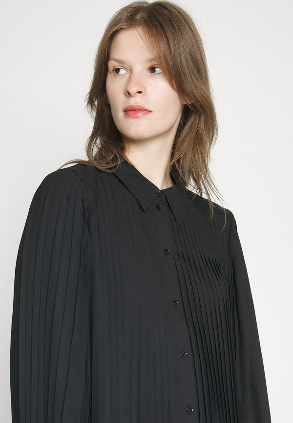 Claudie Pierlot ROBE COURTE PLISSÉE